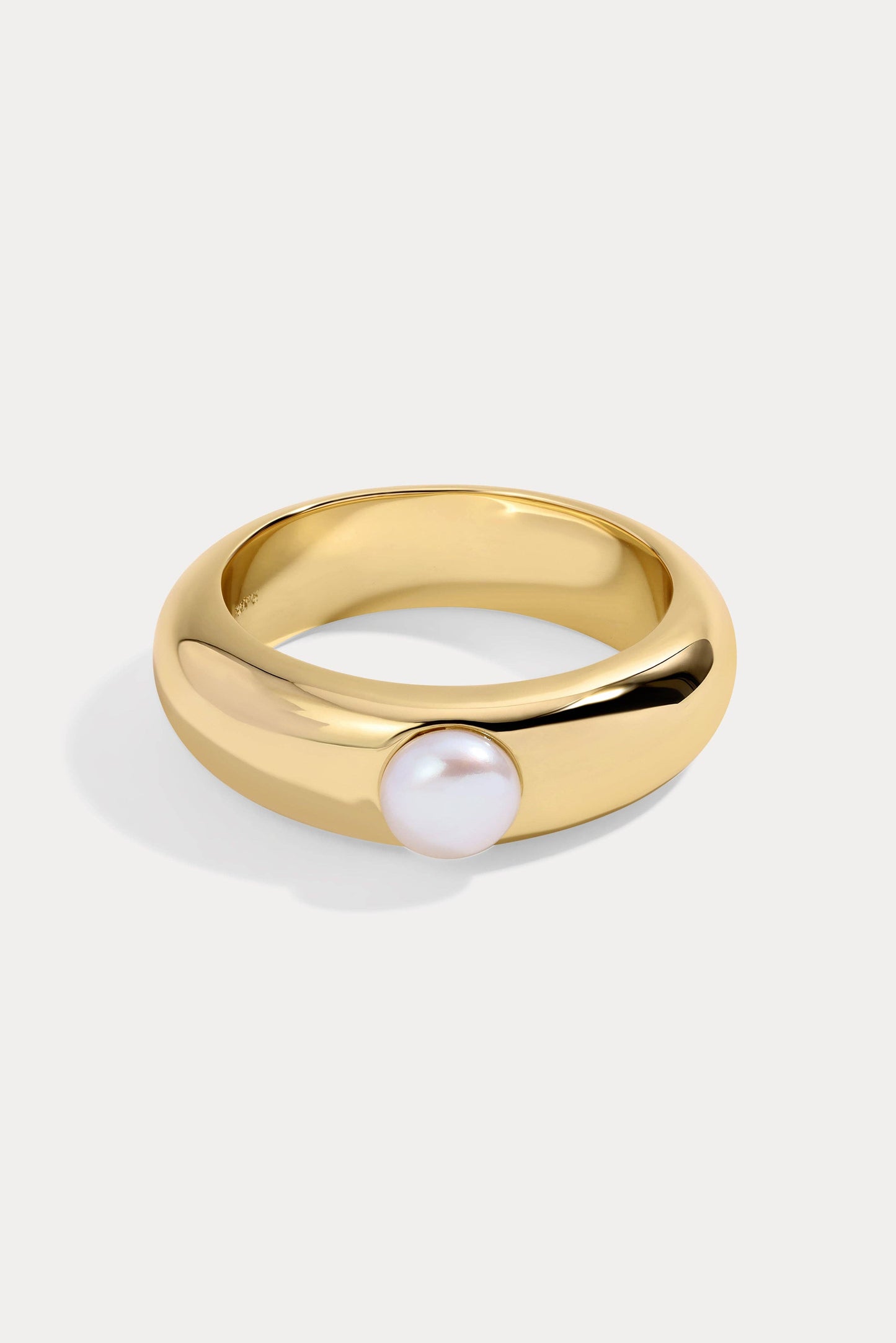 Clara Pearl Ring